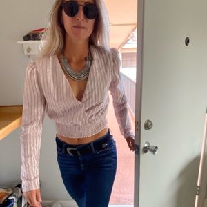 Long sleeve crop top